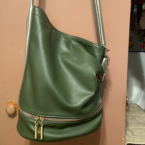 “Charlie was here - Picture 1 of 7